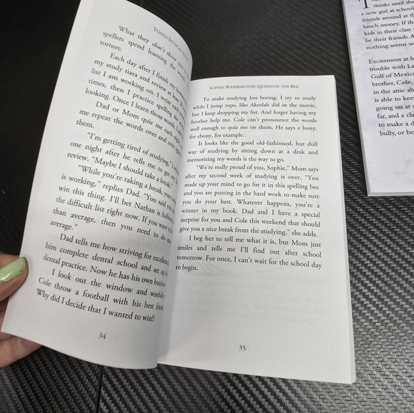 Sophie Washington chapter books 1 and 2 queen of the bee, the snitch - Picture 3 of 7
